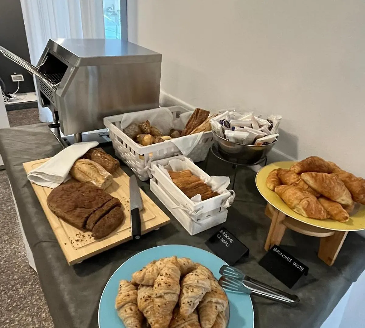 Bi Hotel Bellaria-Igea Marina 3*,  Italia