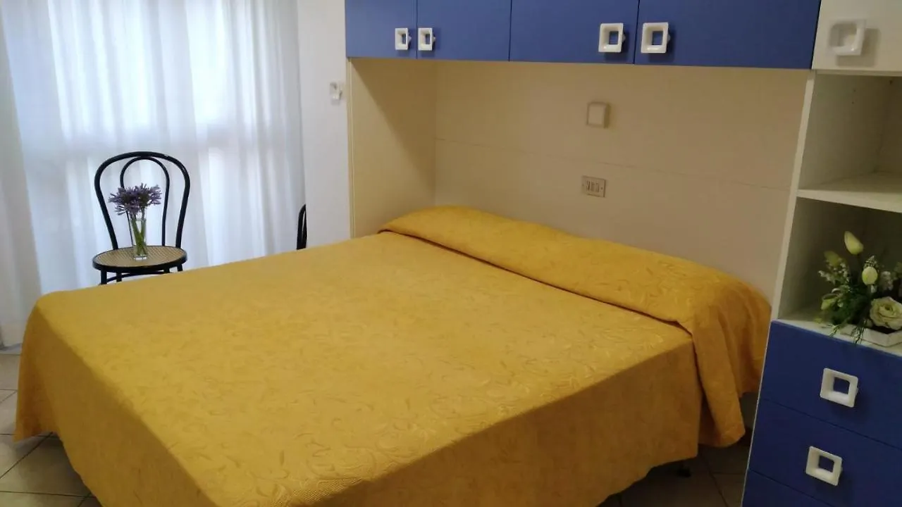 Bi Hotel